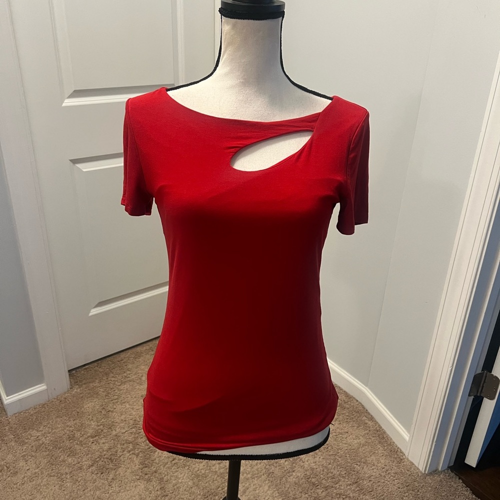 Red Cut-Out Women’s nwot